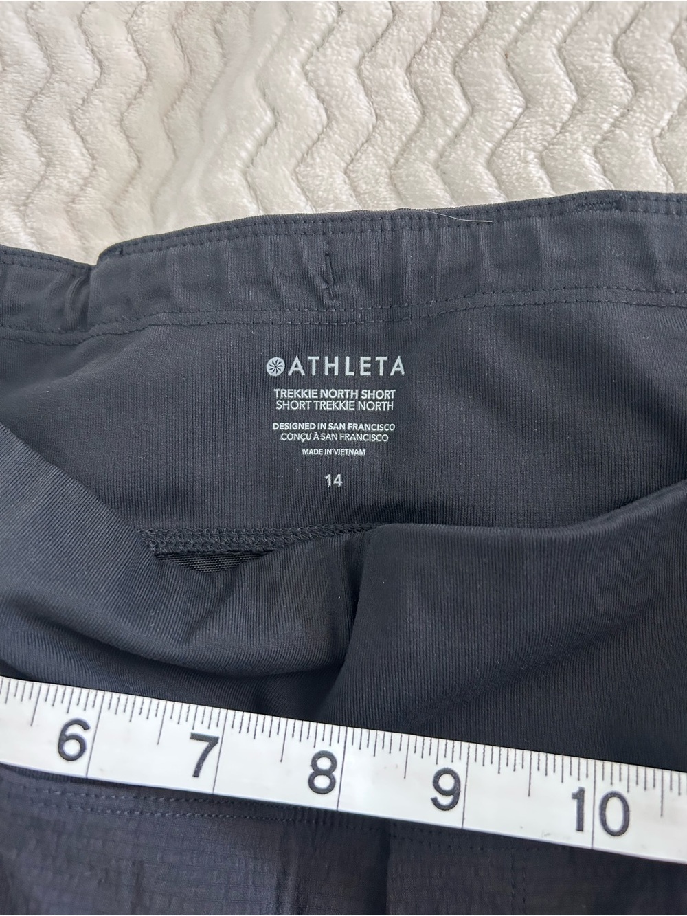 Athleta Black Trekkie North Shorts - Picture 3 of 5